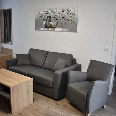 Kontorhaus Apartament